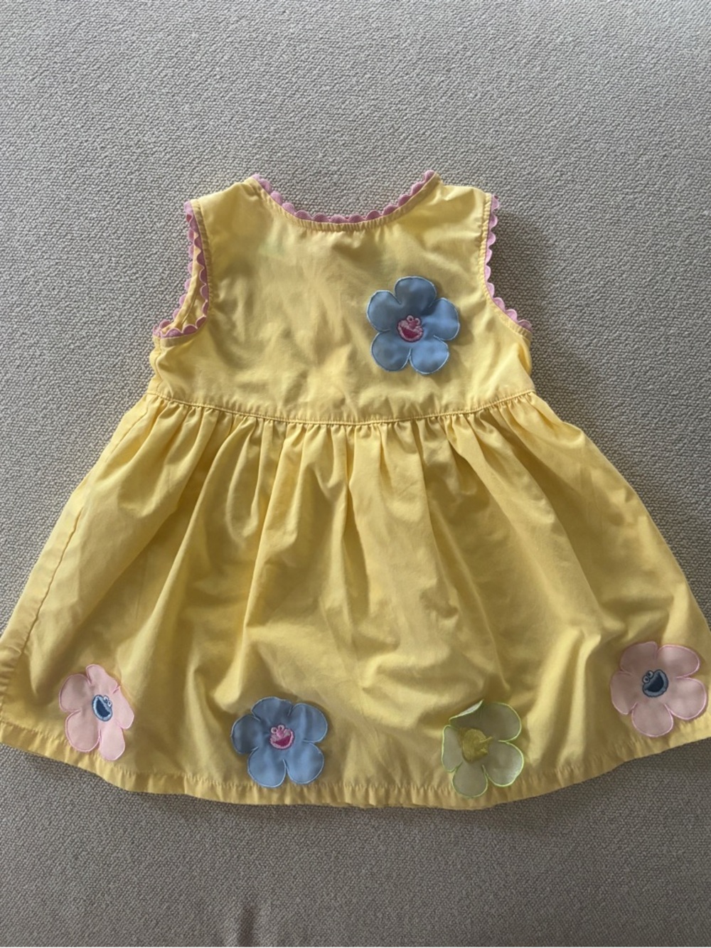 Vintage Sesame Street Dress 3T Yellow With Floral Character Detail